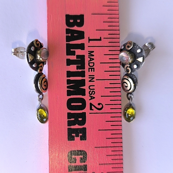 Natural Moonstone Peridot In Sterling Silver Gold Plated Accents Stud Earrings - Picture 10 of 10